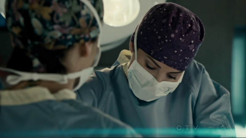 VampireDiariesWorld-dot-org_SavingHope2x10-0560.jpg