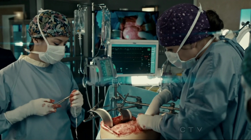 VampireDiariesWorld-dot-org_SavingHope2x10-0575.jpg