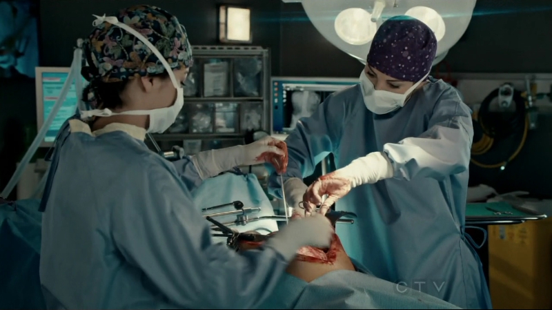 VampireDiariesWorld-dot-org_SavingHope2x10-0583.jpg