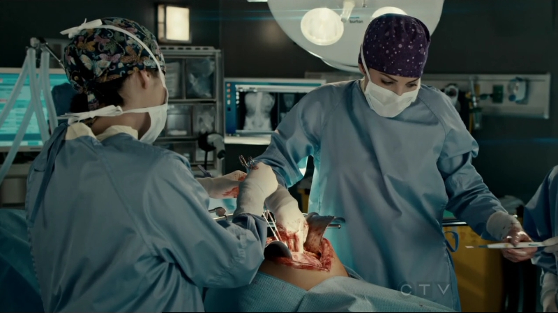 VampireDiariesWorld-dot-org_SavingHope2x10-0588.jpg