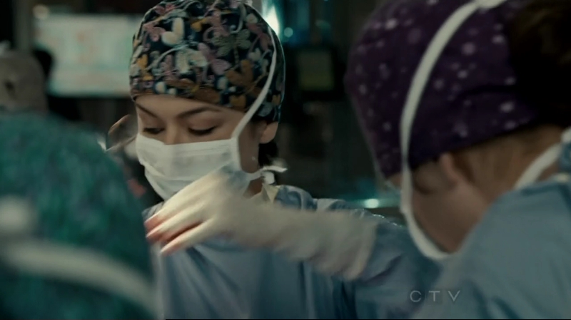 VampireDiariesWorld-dot-org_SavingHope2x10-0600.jpg