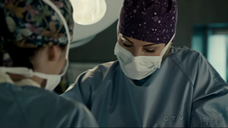 VampireDiariesWorld-dot-org_SavingHope2x10-0603.jpg