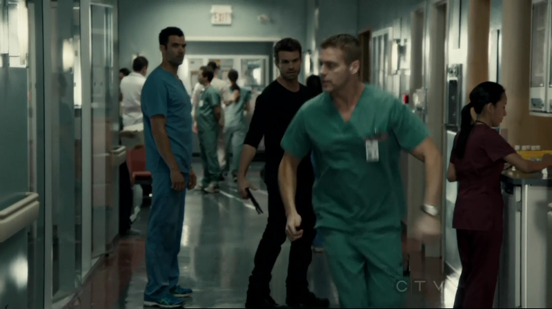 VampireDiariesWorld-dot-org_SavingHope2x10-0698.jpg