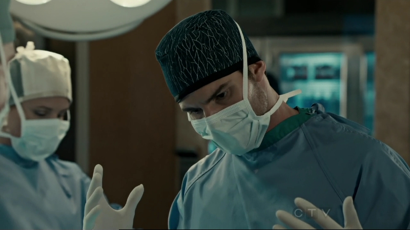 VampireDiariesWorld-dot-org_SavingHope2x10-0817.jpg