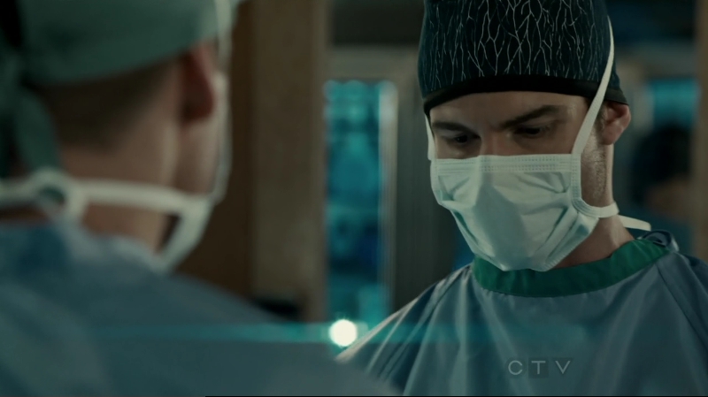 VampireDiariesWorld-dot-org_SavingHope2x10-0833.jpg