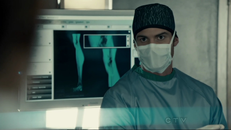 VampireDiariesWorld-dot-org_SavingHope2x10-1127.jpg