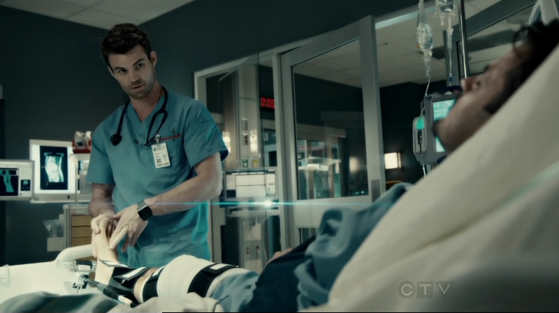 VampireDiariesWorld-dot-org_SavingHope2x10-1672.jpg