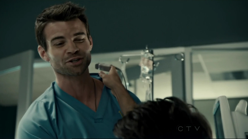 VampireDiariesWorld-dot-org_SavingHope2x10-1697.jpg