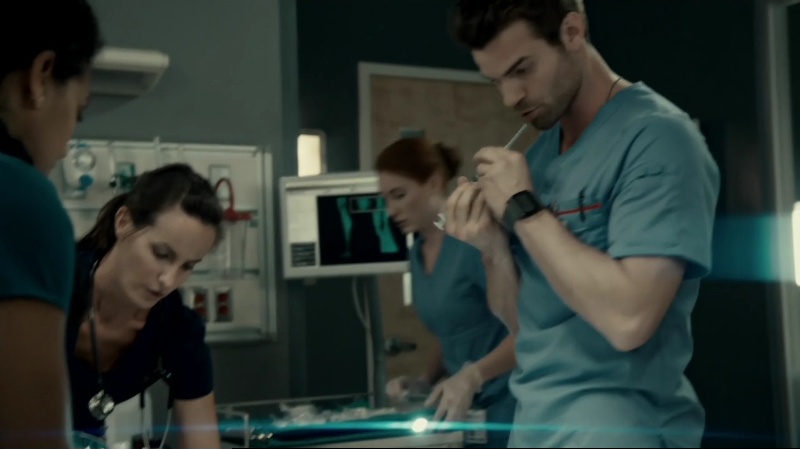 VampireDiariesWorld-dot-org_SavingHope2x10-1740.jpg