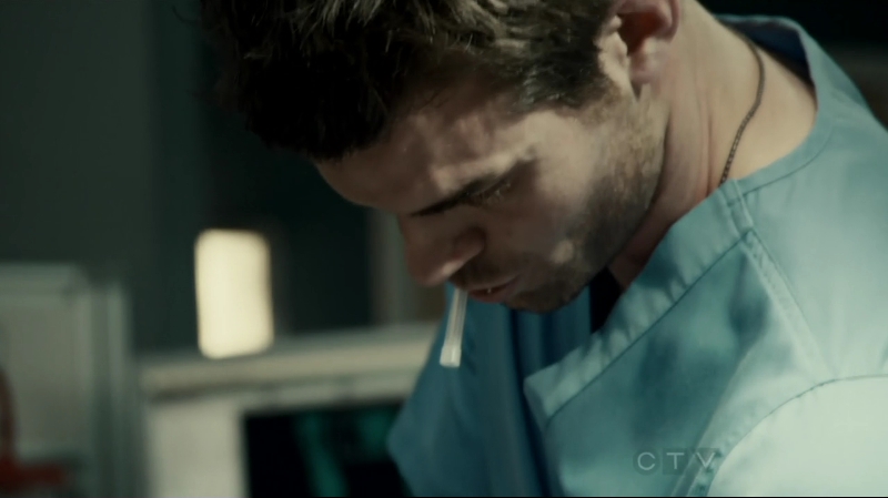 VampireDiariesWorld-dot-org_SavingHope2x10-1751.jpg