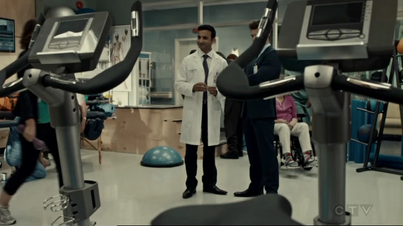 VampireDiariesWorld-dot-org_SavingHope2x11-0593.jpg