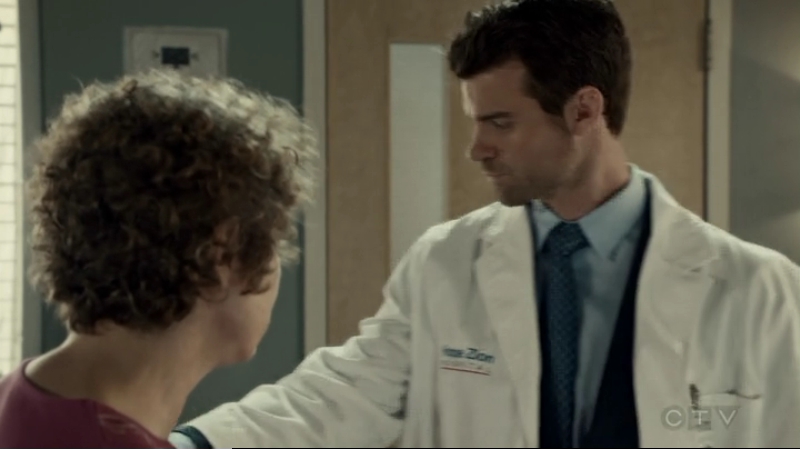 VampireDiariesWorld-dot-org_SavingHope2x11-1771.jpg