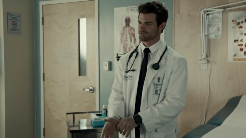 VampireDiariesWorld-dot-org_SavingHope2x12-0266.jpg