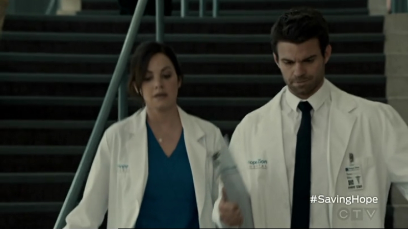 VampireDiariesWorld-dot-org_SavingHope2x12-0711.jpg