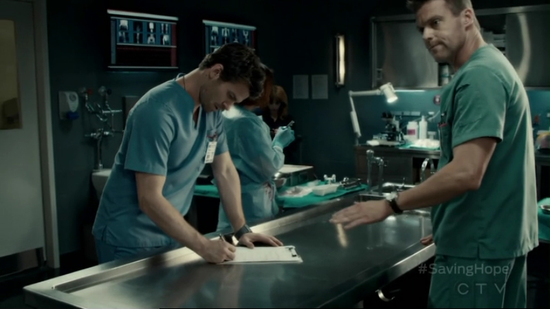 VampireDiariesWorld-dot-org_SavingHope2x12-0736.jpg