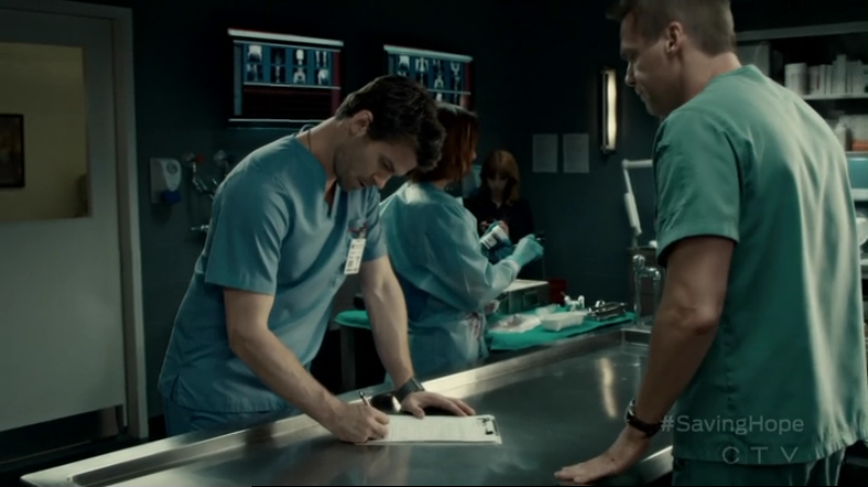 VampireDiariesWorld-dot-org_SavingHope2x12-0737.jpg