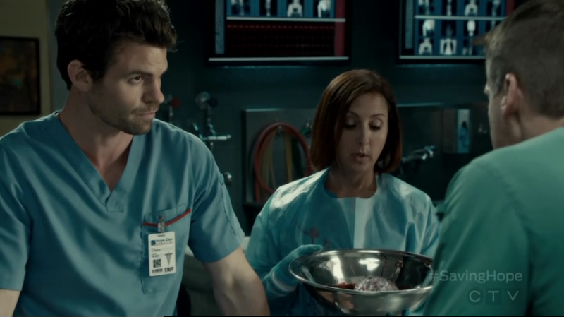 VampireDiariesWorld-dot-org_SavingHope2x12-0758.jpg