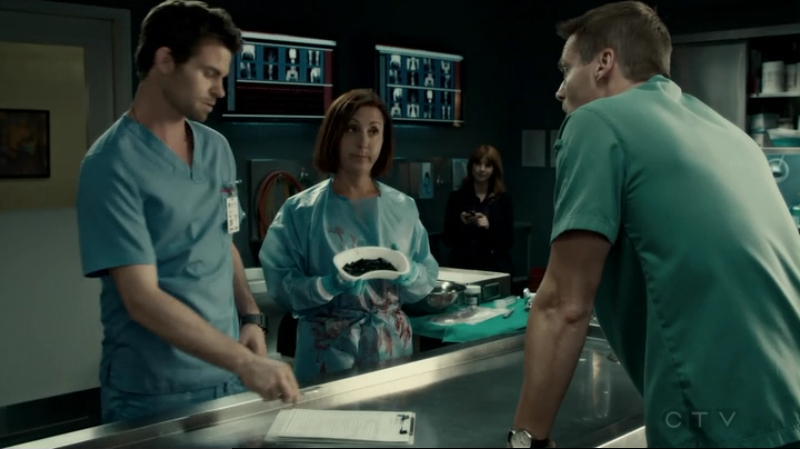 VampireDiariesWorld-dot-org_SavingHope2x12-0789.jpg