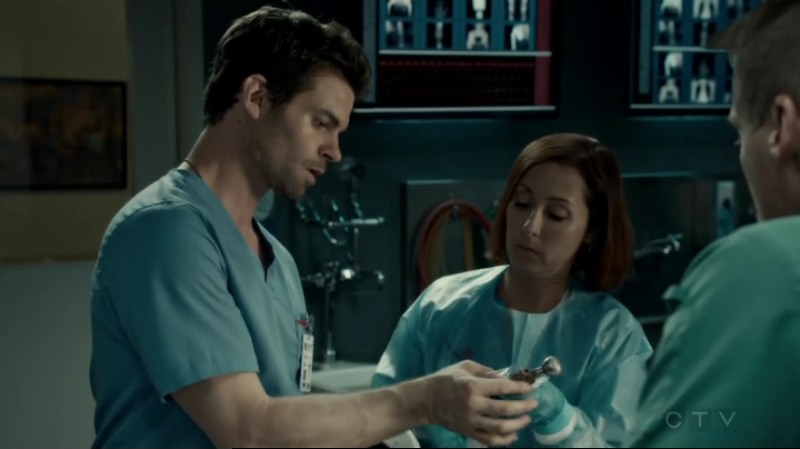 VampireDiariesWorld-dot-org_SavingHope2x12-0799.jpg