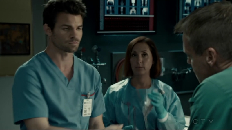 VampireDiariesWorld-dot-org_SavingHope2x12-0812.jpg