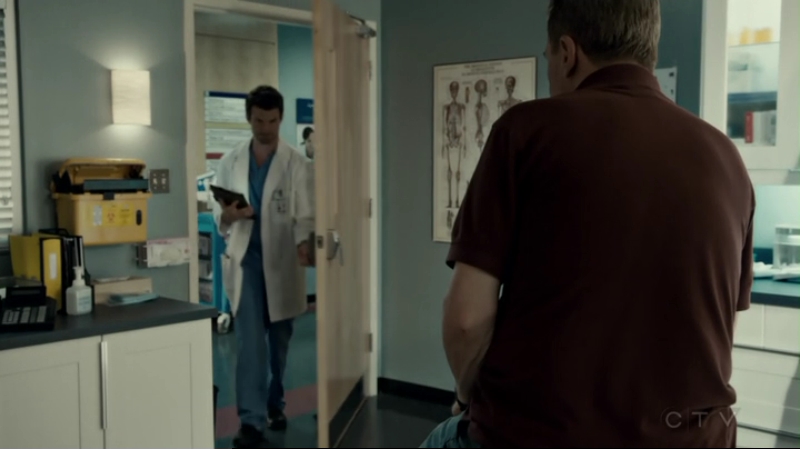 VampireDiariesWorld-dot-org_SavingHope2x12-1367.jpg