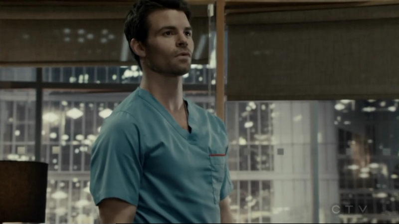 VampireDiariesWorld-dot-org_SavingHope2x12-1667.jpg