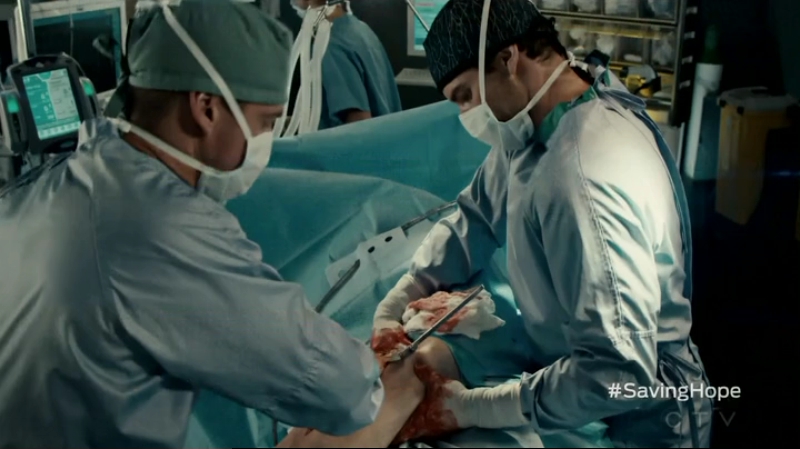 VampireDiariesWorld-dot-org_SavingHope2x12-1803.jpg