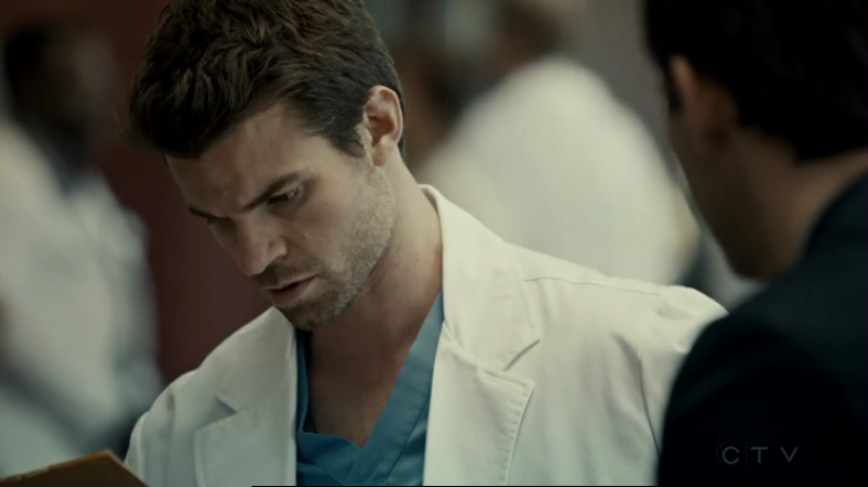 VampireDiariesWorld-dot-org_SavingHope2x12-1907.jpg