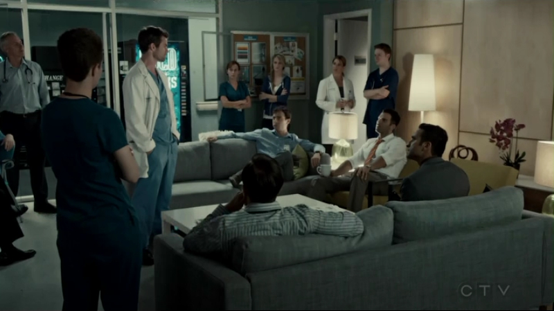 VampireDiariesWorld-dot-org_SavingHope2x12-2341.jpg