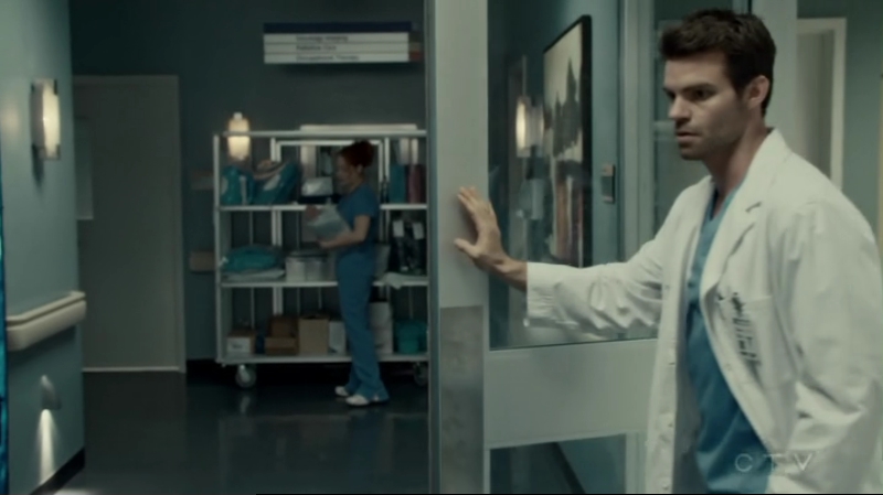 VampireDiariesWorld-dot-org_SavingHope2x12-2378.jpg