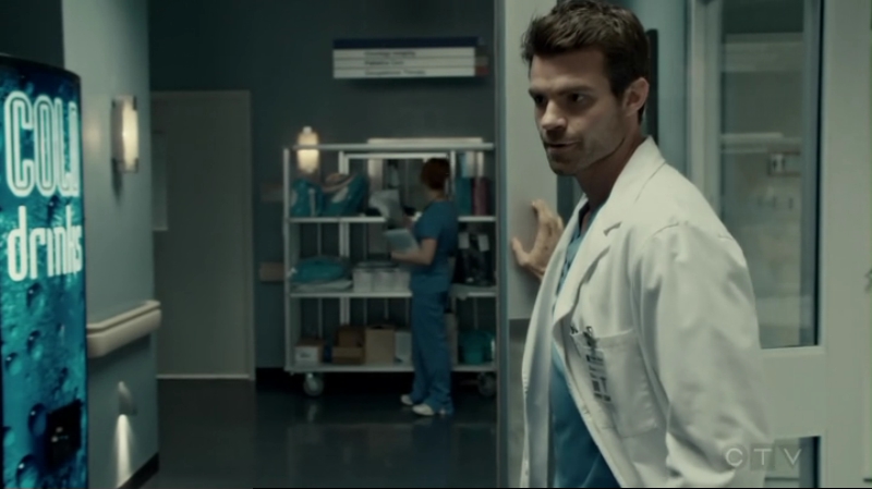 VampireDiariesWorld-dot-org_SavingHope2x12-2380.jpg