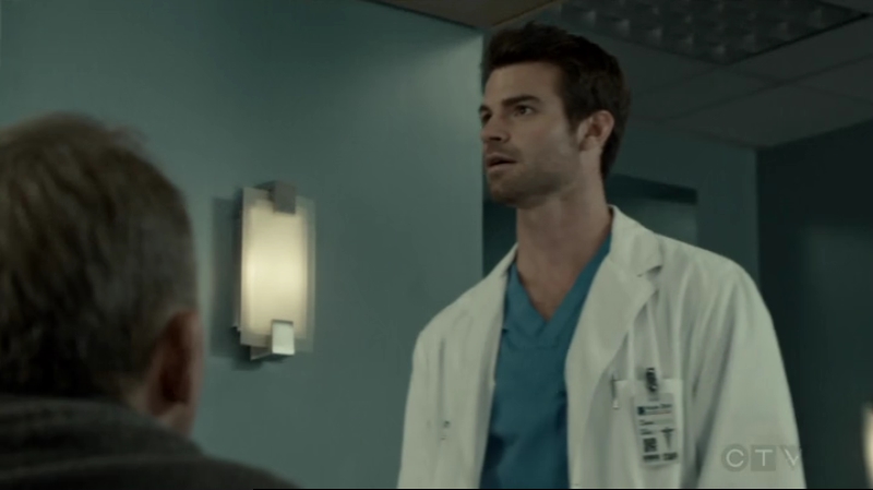 VampireDiariesWorld-dot-org_SavingHope2x12-2389.jpg