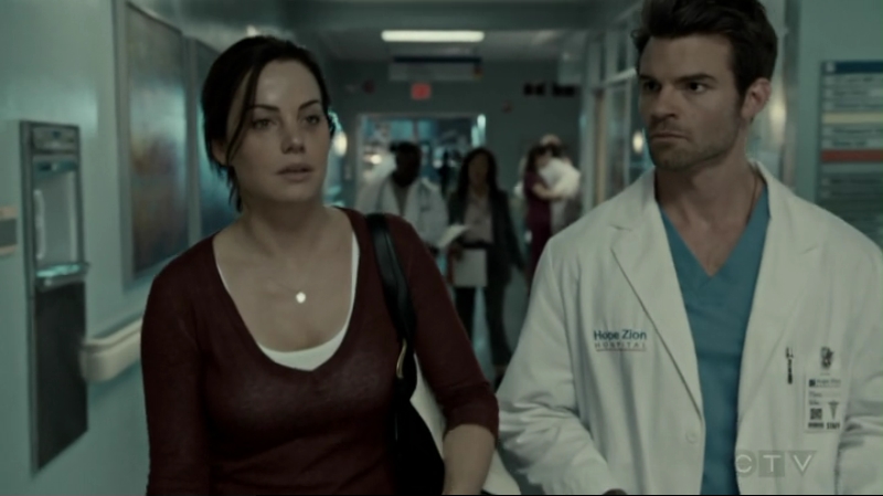 VampireDiariesWorld-dot-org_SavingHope2x14-2279.jpg