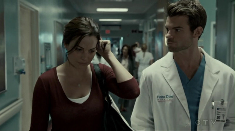 VampireDiariesWorld-dot-org_SavingHope2x14-2282.jpg