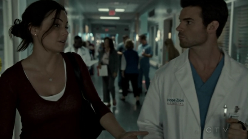 VampireDiariesWorld-dot-org_SavingHope2x14-2292.jpg