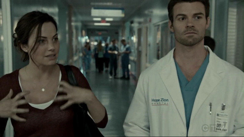 VampireDiariesWorld-dot-org_SavingHope2x14-2297.jpg