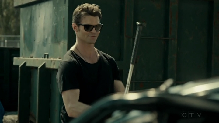 VampireDiariesWorld-dot-org_SavingHope2x16-0088.jpg