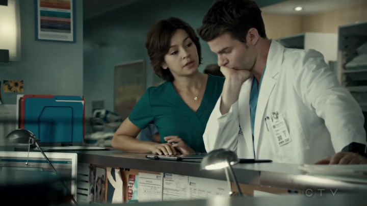 VampireDiariesWorld-dot-org_SavingHope2x16-1738.jpg