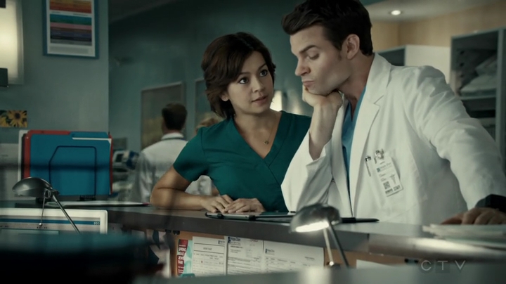 VampireDiariesWorld-dot-org_SavingHope2x16-1739.jpg