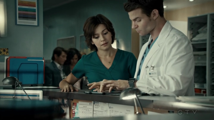 VampireDiariesWorld-dot-org_SavingHope2x16-1744.jpg