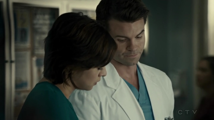 VampireDiariesWorld-dot-org_SavingHope2x16-1762.jpg