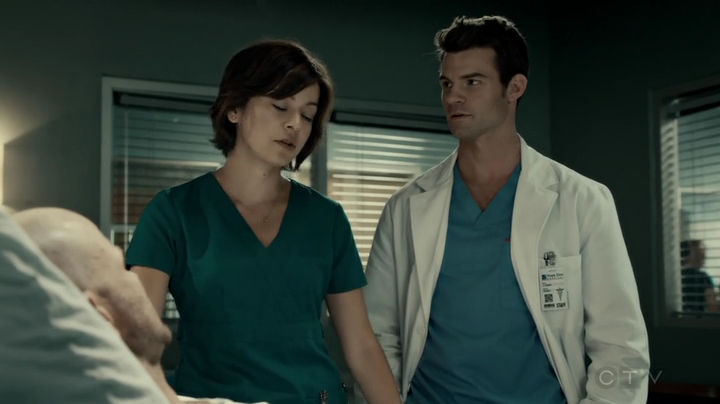 VampireDiariesWorld-dot-org_SavingHope2x16-2024.jpg