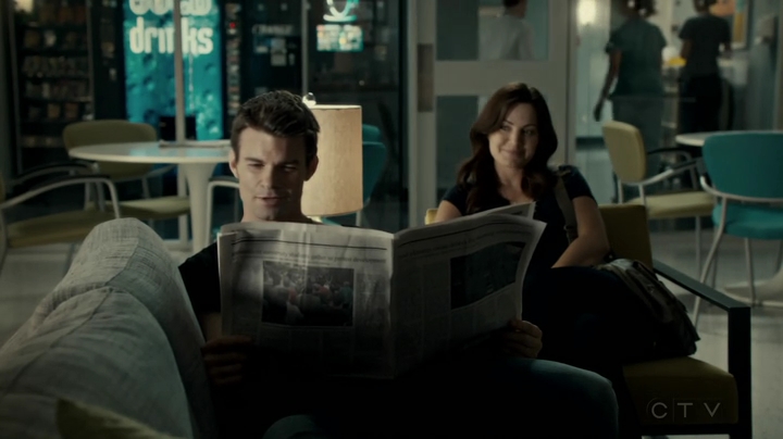 VampireDiariesWorld-dot-org_SavingHope2x16-2435.jpg