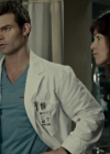 VampireDiariesWorld-dot-org_SavingHope2x16-1345.jpg