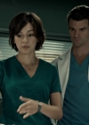 VampireDiariesWorld-dot-org_SavingHope2x16-2008.jpg