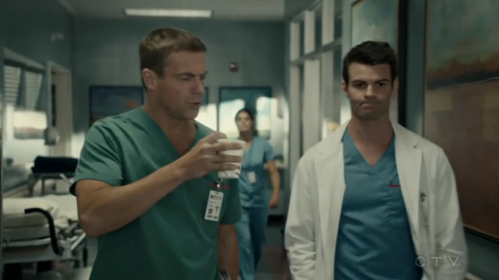 VampireDiariesWorld-dot-org_SavingHope2x17-0485.jpg