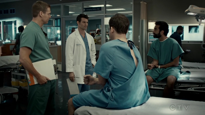 VampireDiariesWorld-dot-org_SavingHope2x17-1526.jpg