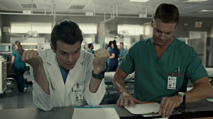 VampireDiariesWorld-dot-org_SavingHope2x17-1551.jpg