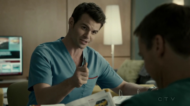 VampireDiariesWorld-dot-org_SavingHope2x17-2433.jpg