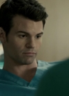 VampireDiariesWorld-dot-org_SavingHope2x17-2475.jpg